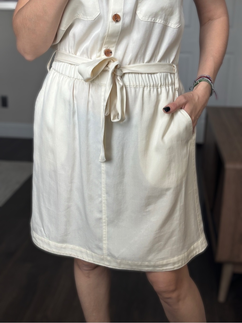 Banana Republic Off-White Utility dress 100% Tencel sz Small - Picture 5 of 14